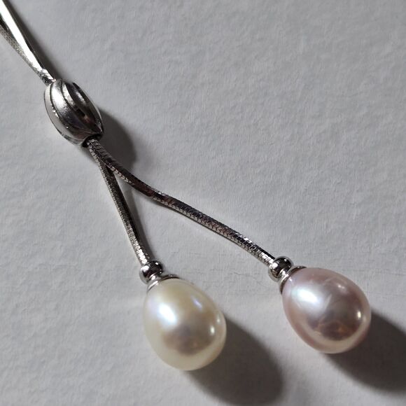 Elegant Silver Pearl Drop Necklace - Picture 2 of 9